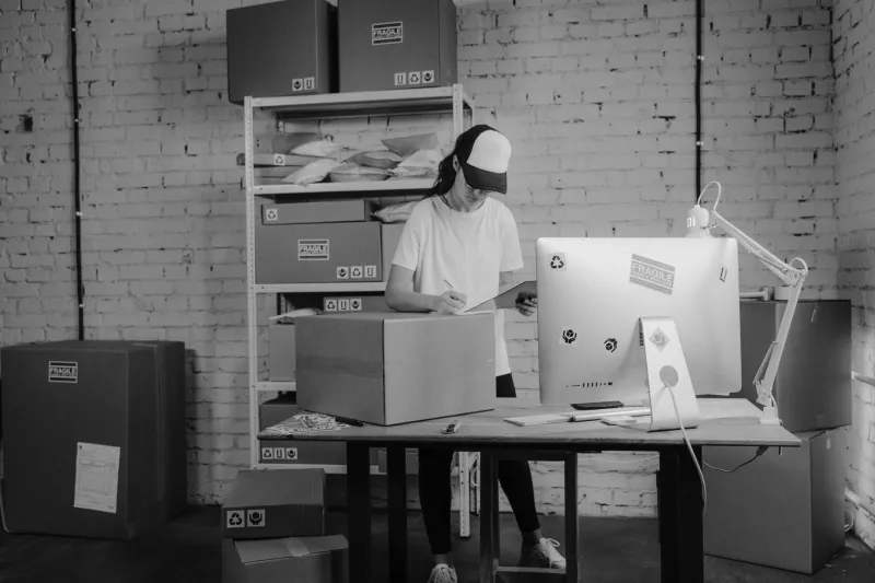 No Minimum? No Problem — Until the Invoice Arrives: The Hidden Price of Small-Batch Sourcing